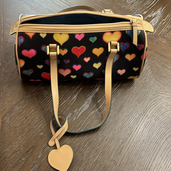 Black with multi colored hearts satchel bag - Picture 6 of 17